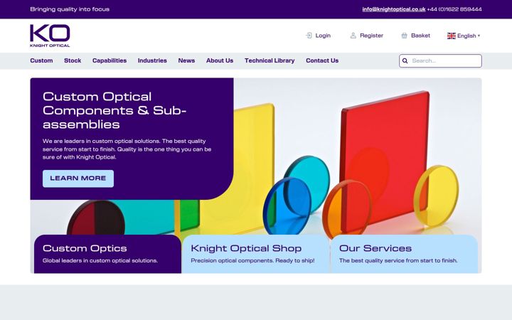 Screenshot of knightoptical.com