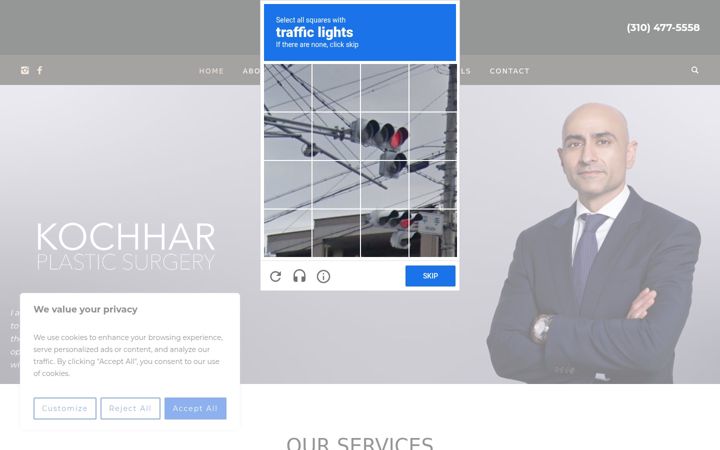 Screenshot of kochharfacialplasticsurgery.com