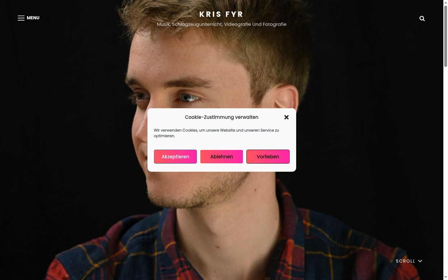 Screenshot of the consent banner shown before any interaction