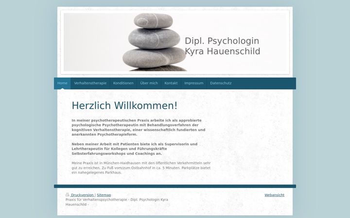 Screenshot of kyrahauenschild.com