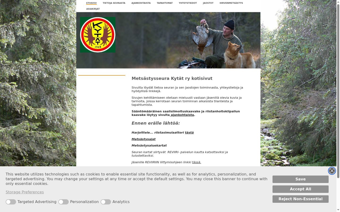 Kuvakaappaus suostumusbannerista, joka näytettiin ennen mitään vuorovaikutusta
