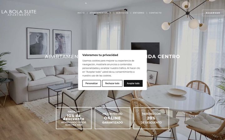 Screenshot of labolasuiteapartments.com