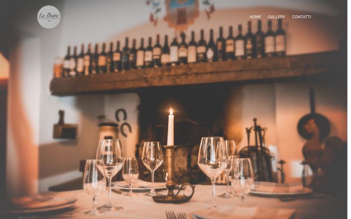 Screenshot of labugiaristorante.it