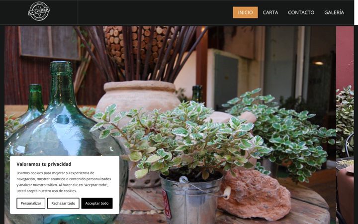 Screenshot of lacanteragastrobar.com