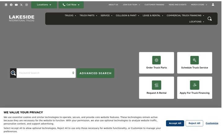 Screenshot of lakesidetrucks.com