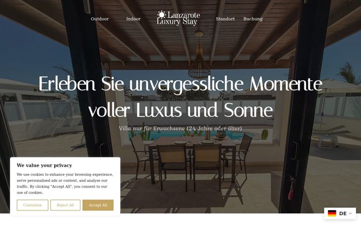 Screenshot of lanzaroteluxurystay.com