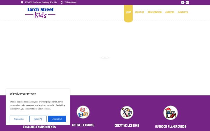 Screenshot of larchstreetkids.com