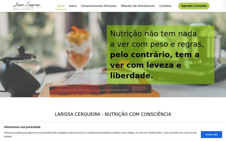 Screenshot of larissacerqueira.com