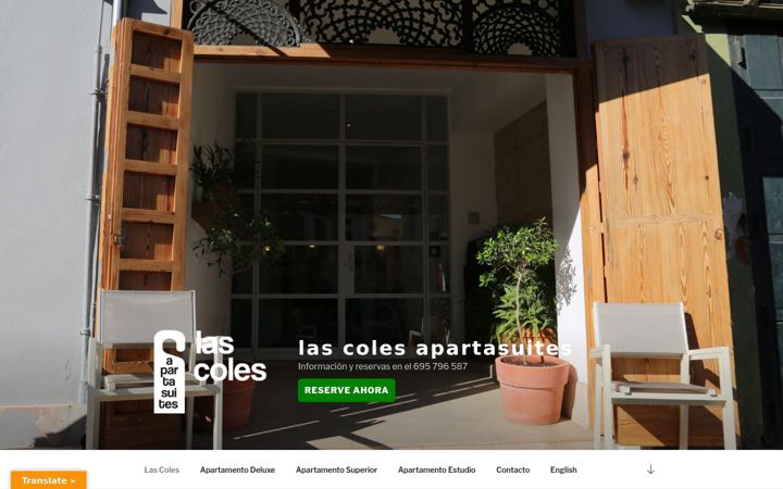 Screenshot of lascolesapartasuites.com