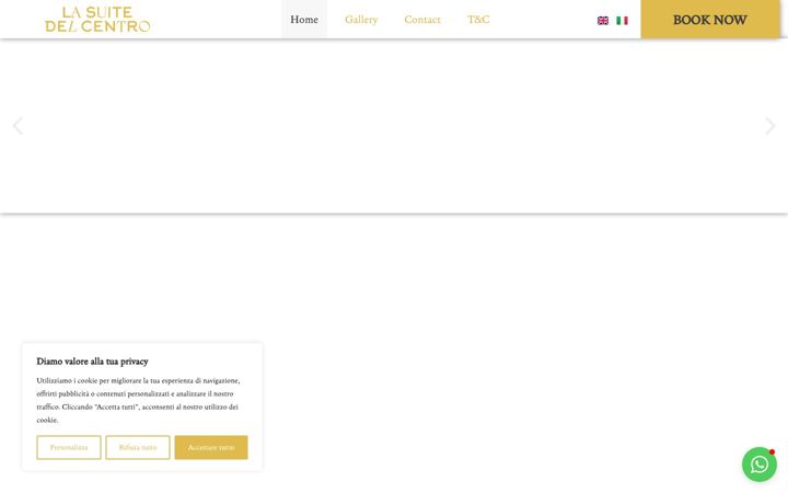 Screenshot of lasuitedelcentro.com