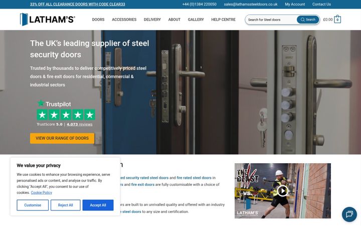 Screenshot of lathamssteeldoors.com