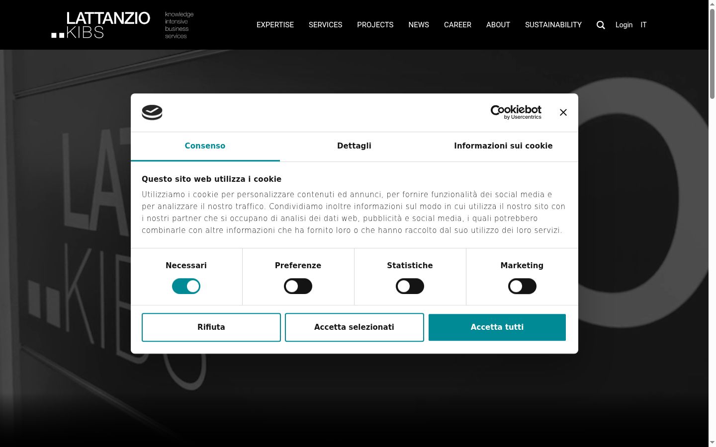 Screenshot del banner di consenso mostrato prima di qualsiasi interazione