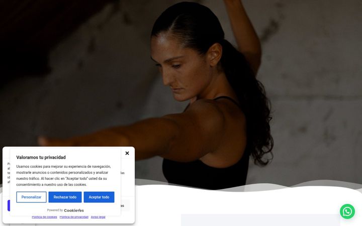 Screenshot of lauracarmonayoga.com