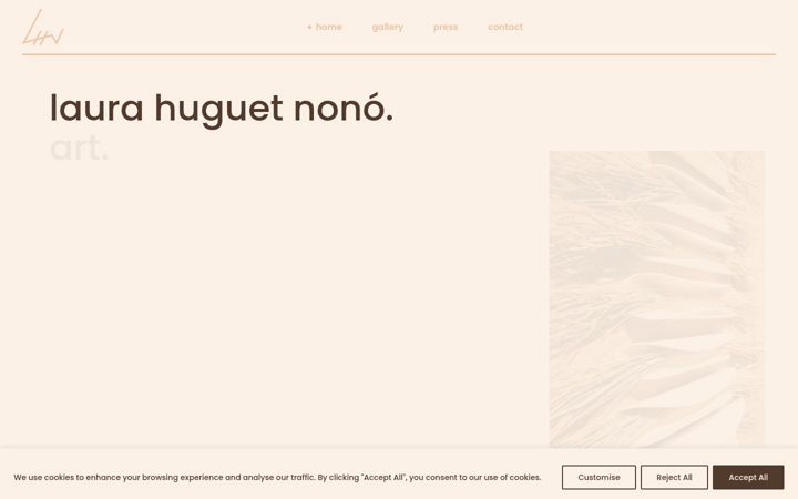 Screenshot of laurahuguetnono.com