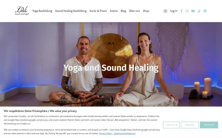 Screenshot of lavisoundandyoga.com