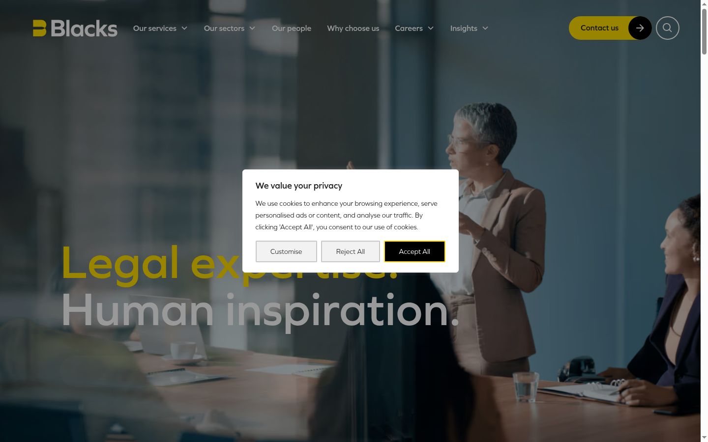 Screenshot del banner di consenso mostrato prima di qualsiasi interazione