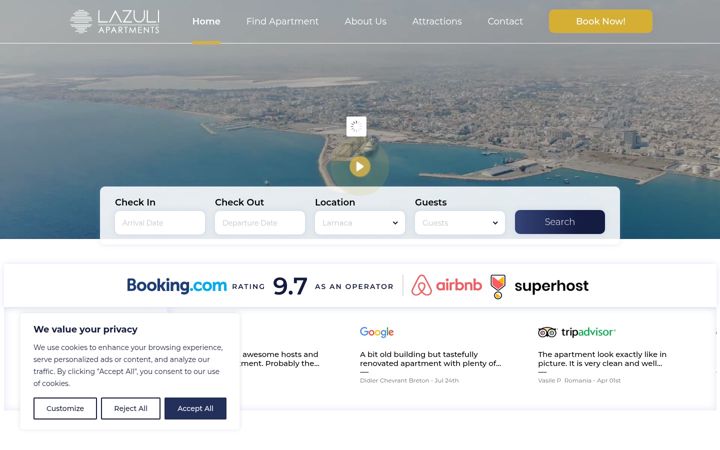 Screenshot of lazuliapartments.com