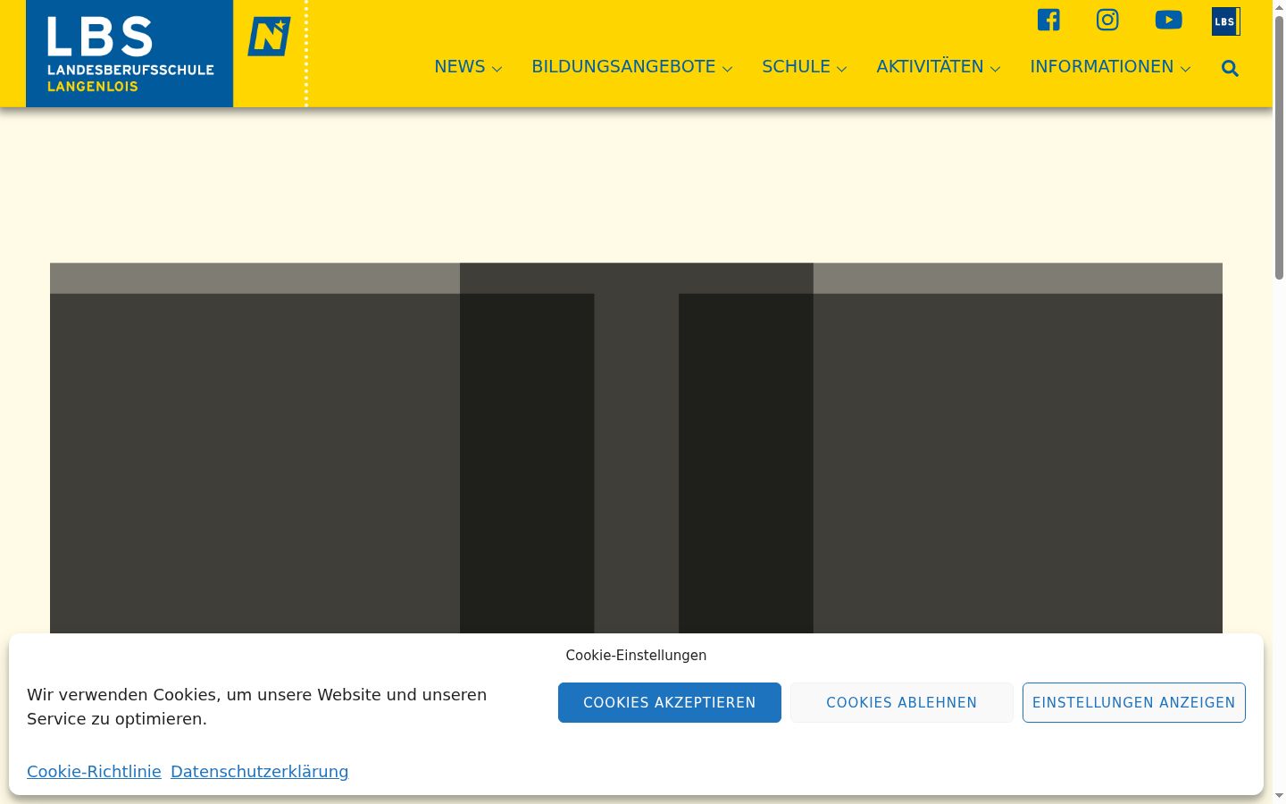 Screenshot del banner di consenso mostrato prima di qualsiasi interazione