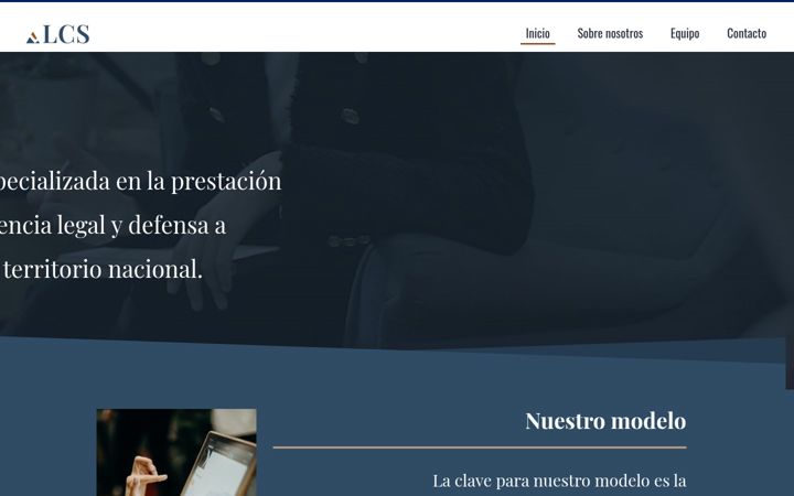 Screenshot of lcsabogados.com