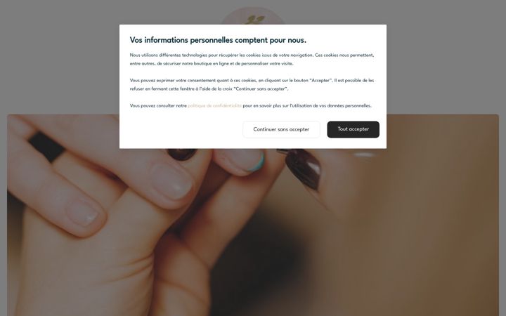Screenshot of leboudoirbeautybar.com