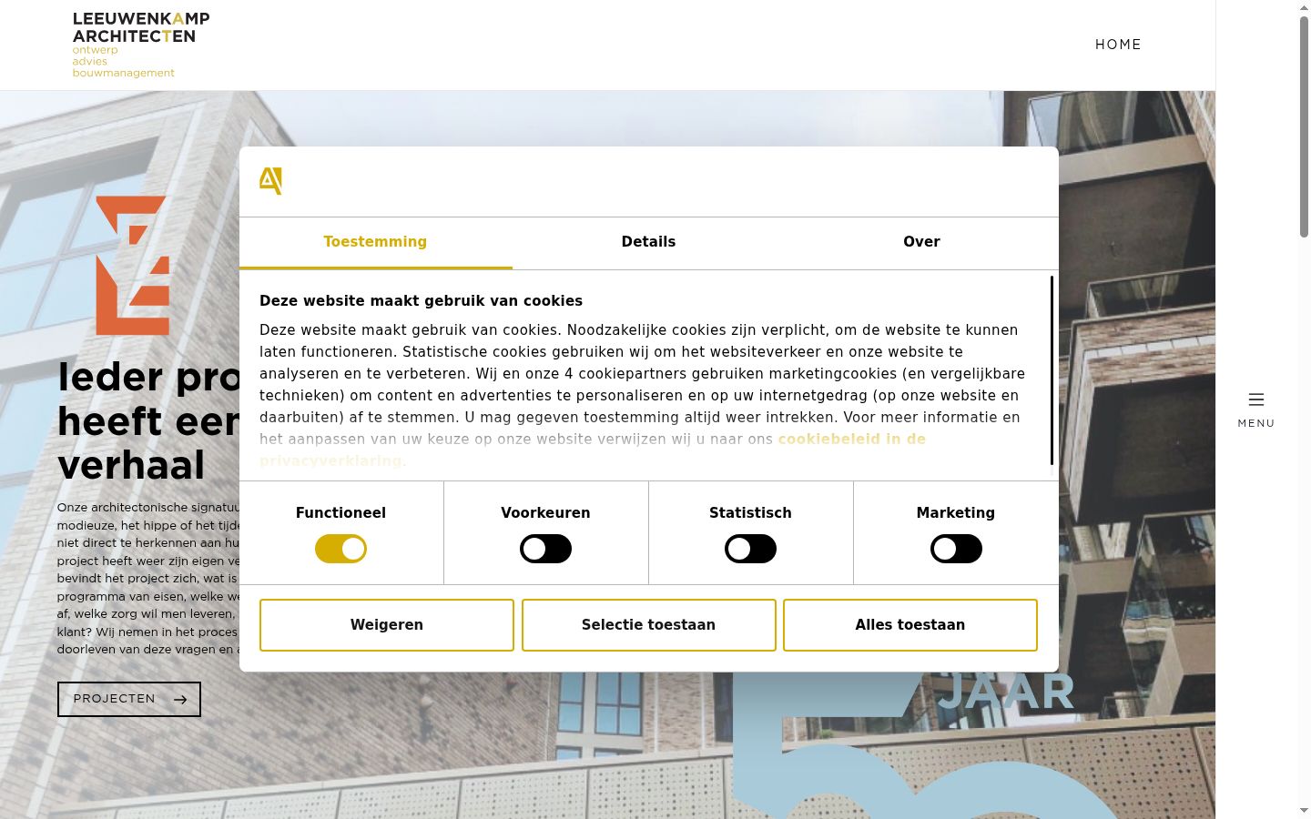 Captură de ecran a bannerului de consimțământ afișat înainte de orice interacțiune