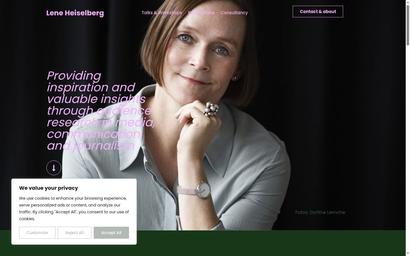 Screenshot of the consent banner shown before any interaction