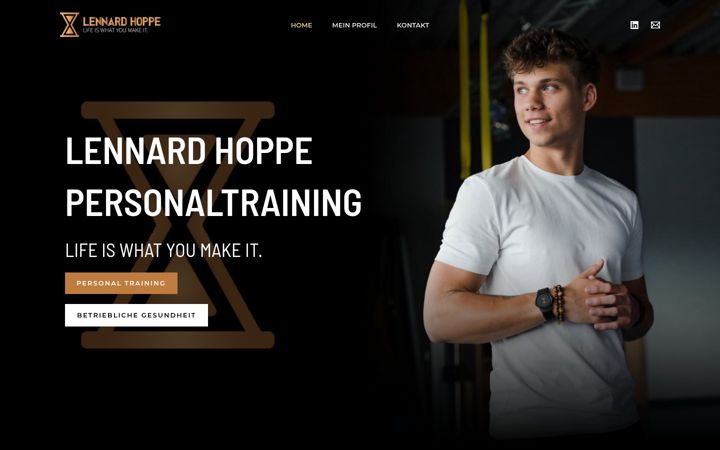 Screenshot of lennardhoppe.com