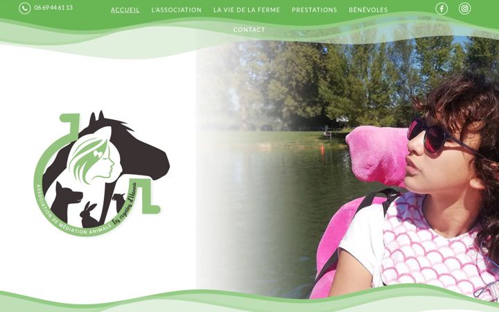 Screenshot of lescopainsdhanna.com