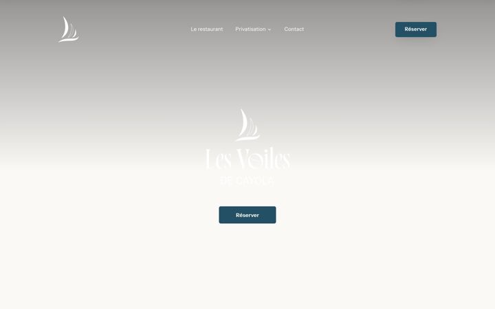 Screenshot of lesvoilesdecayola.com