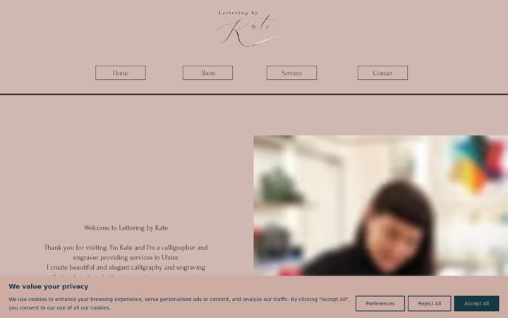 Screenshot of letteringbykate.com