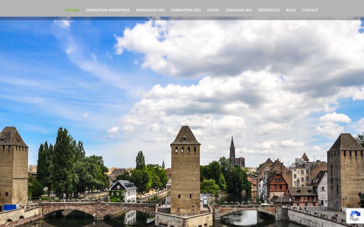 Screenshot of lhentz.com