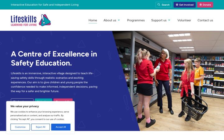 Screenshot of lifeskills-bristol.org.uk