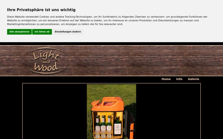 Screenshot of lightandwood.de