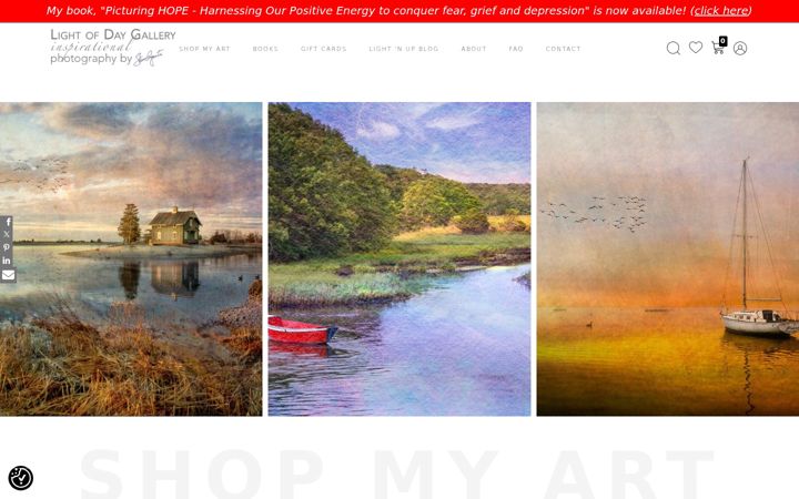 Screenshot of lightofdaygallery.com