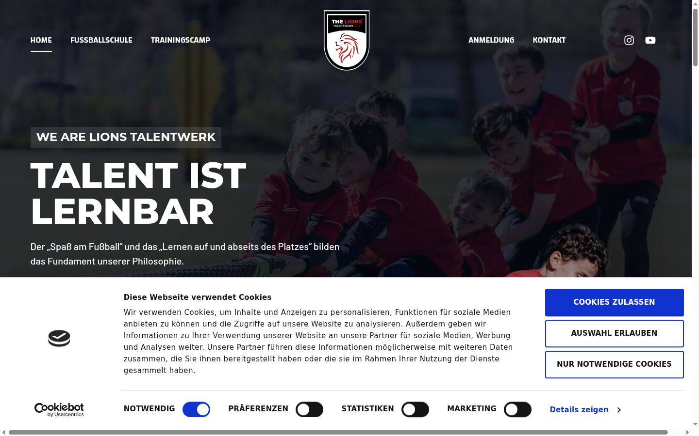 Snímek obrazovky baneru souhlasu zobrazeného před jakoukoli interakcí