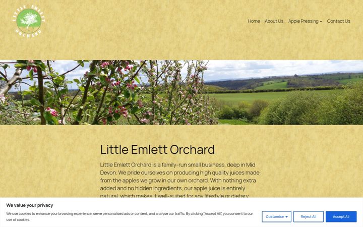 Screenshot of littleemlett.co.uk
