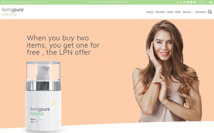 Screenshot of livingpurenatural.com