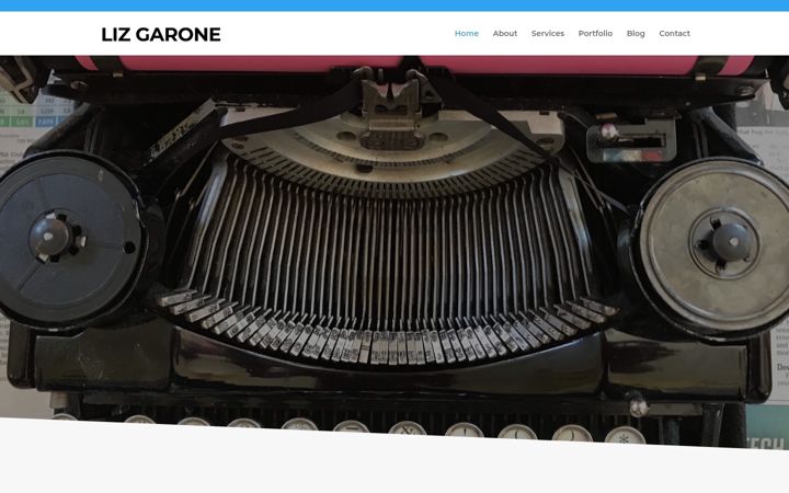 Screenshot of lizgarone.com