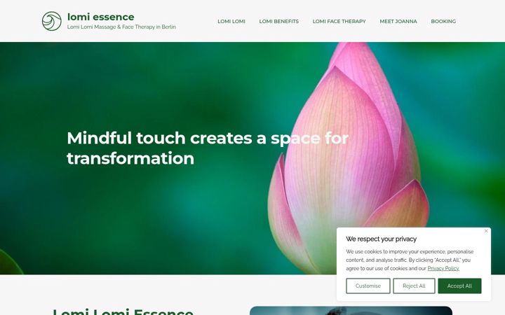 Screenshot of lomiessence.com