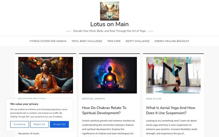 Screenshot of lotusonmain.com