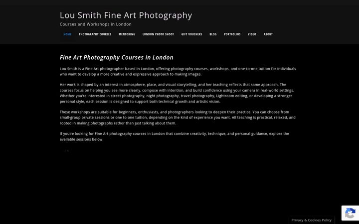 Screenshot of lousmith.co.uk