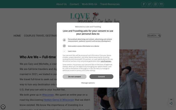 Screenshot of loveandourlaptoplives.com
