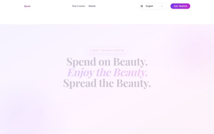Screenshot of loveglamie.com