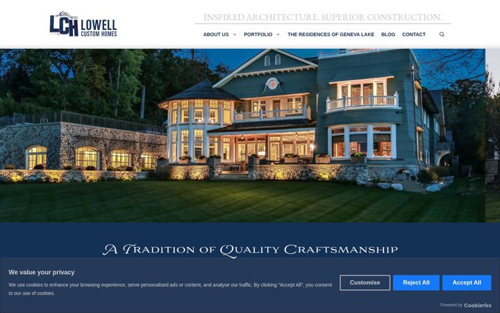 Screenshot of lowellcustomhomes.com