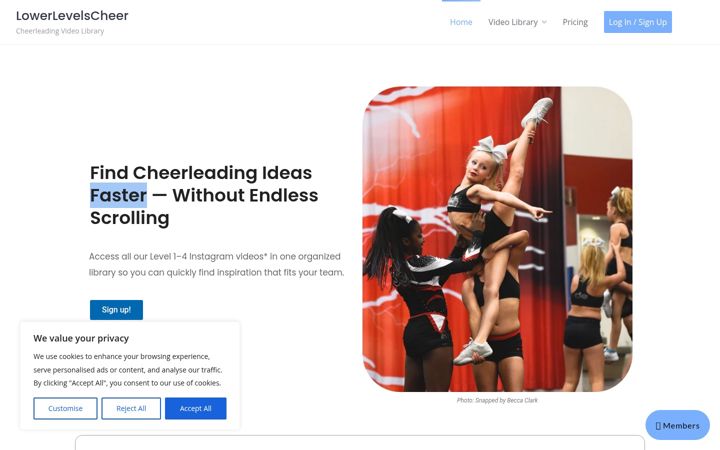 Screenshot of lowerlevelscheer.com