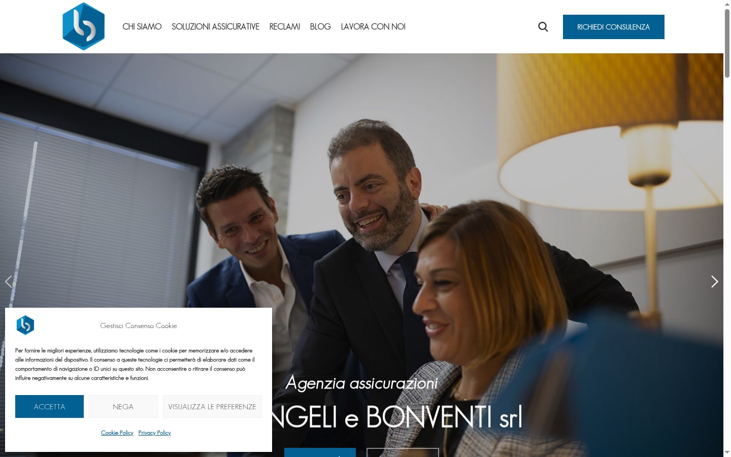 Screenshot del banner di consenso mostrato prima di qualsiasi interazione