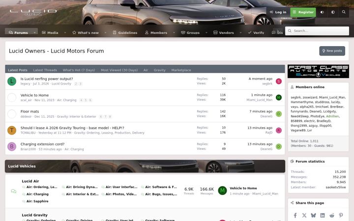 Screenshot of lucidowners.com
