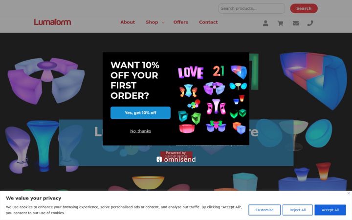 Screenshot of lumaform.co.uk