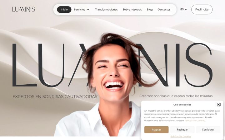 Screenshot of luminisclinicadental.com