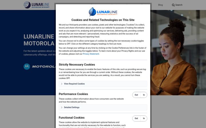 Screenshot of lunarline.com